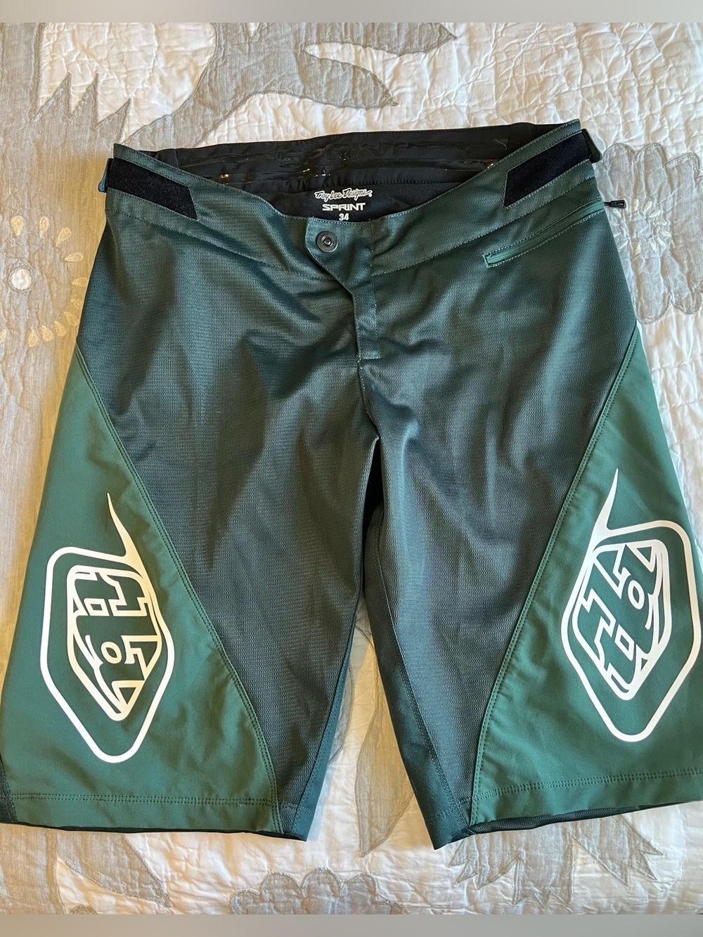 Troy Lee Designs Sprint Shorts Mens 34 Green MTB Mountain Bike Trail Cycling